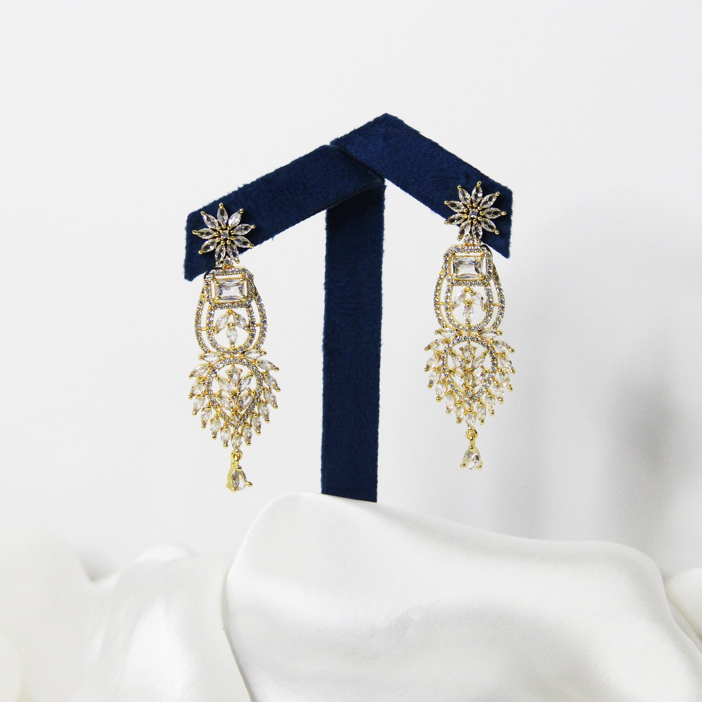 Center of Attention Earrings