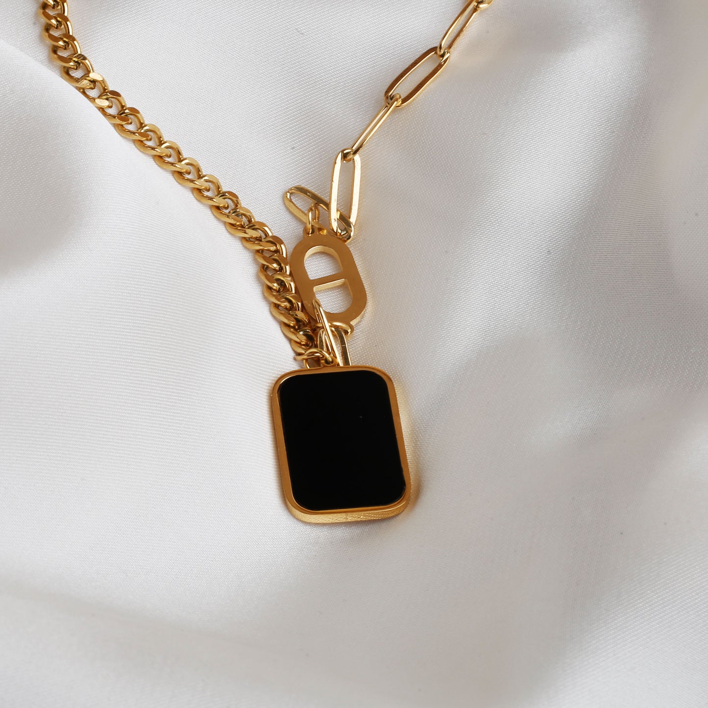 Elegance in Contrast Pendant