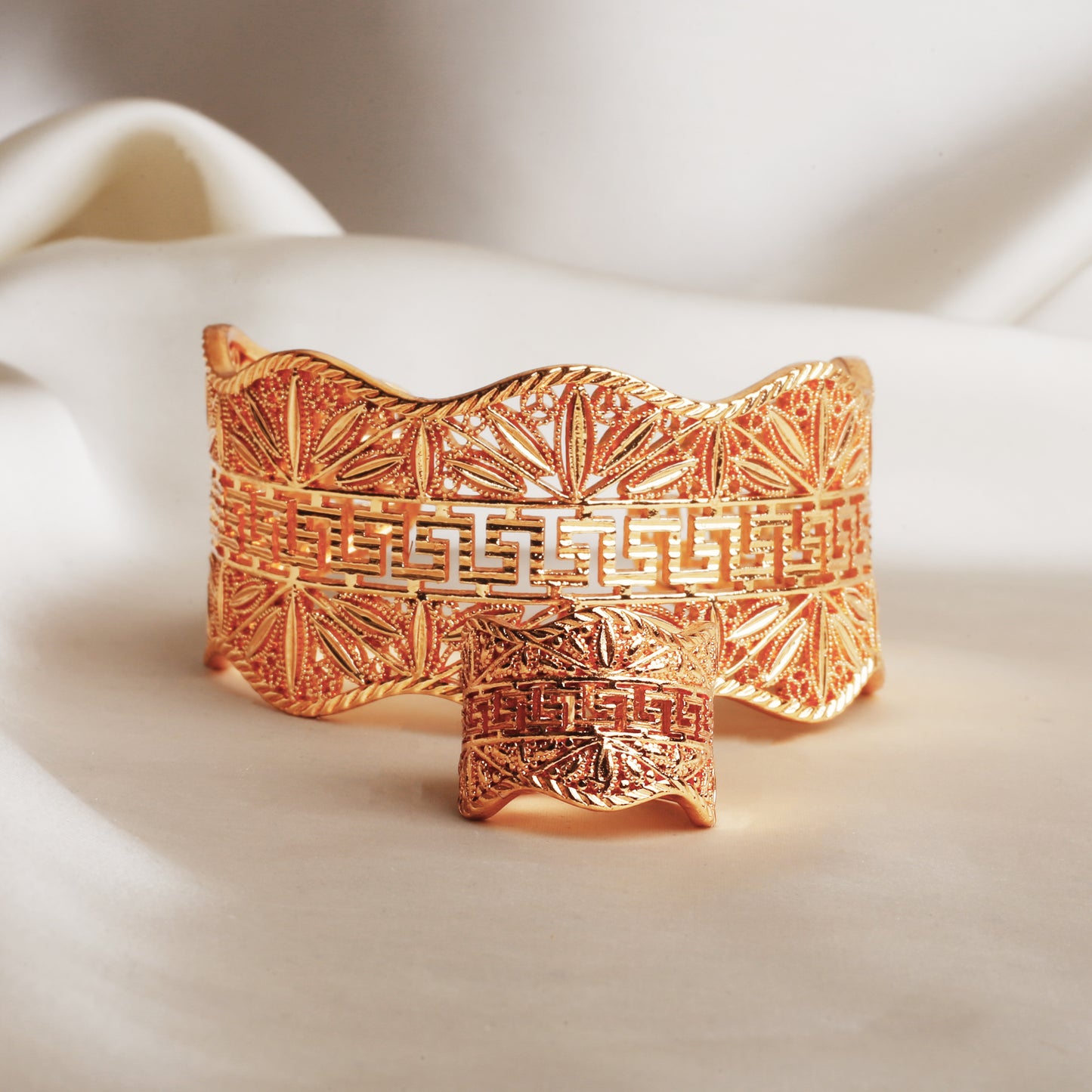 Whispering Halo cuff Bracelet