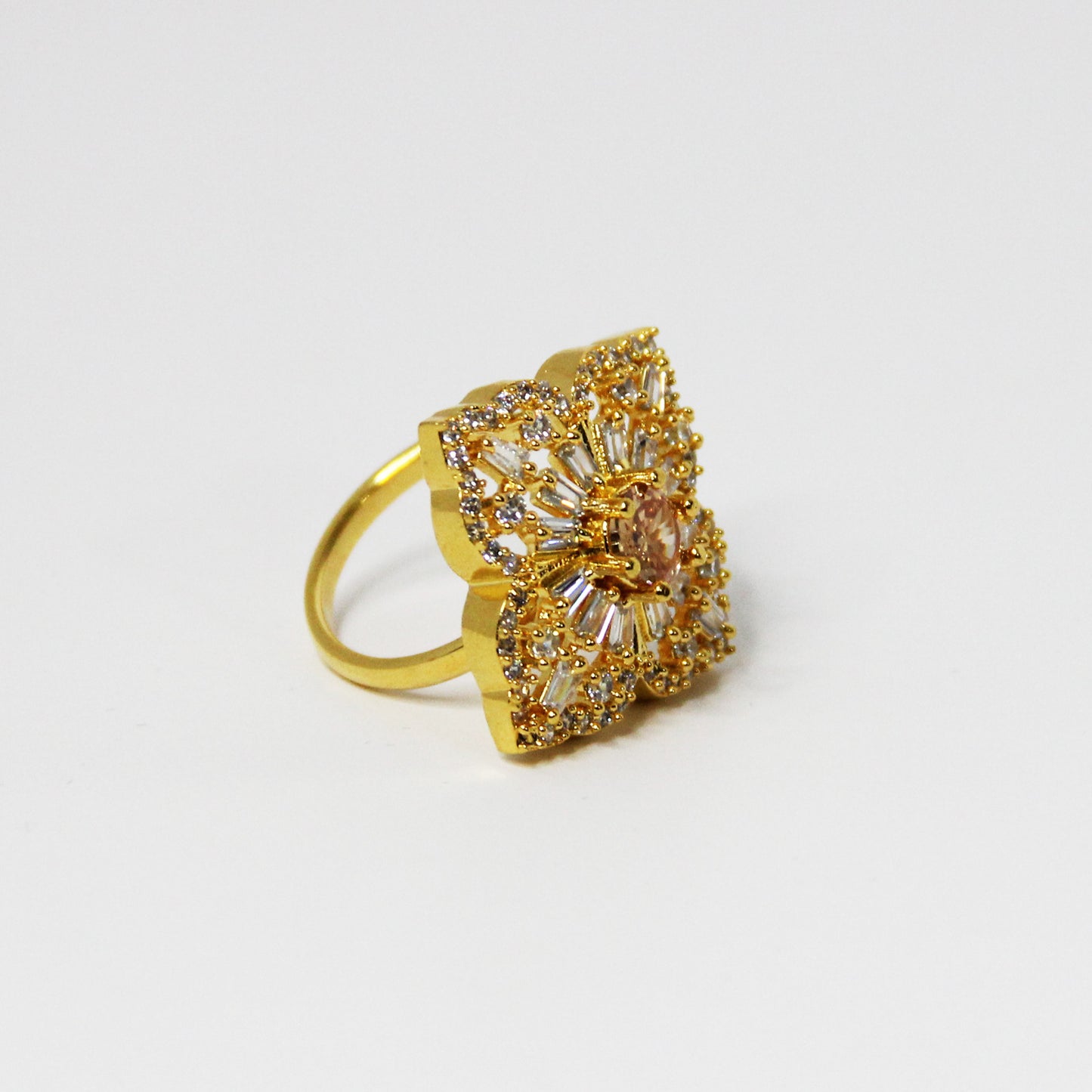 Four Dimensional Flower Ring