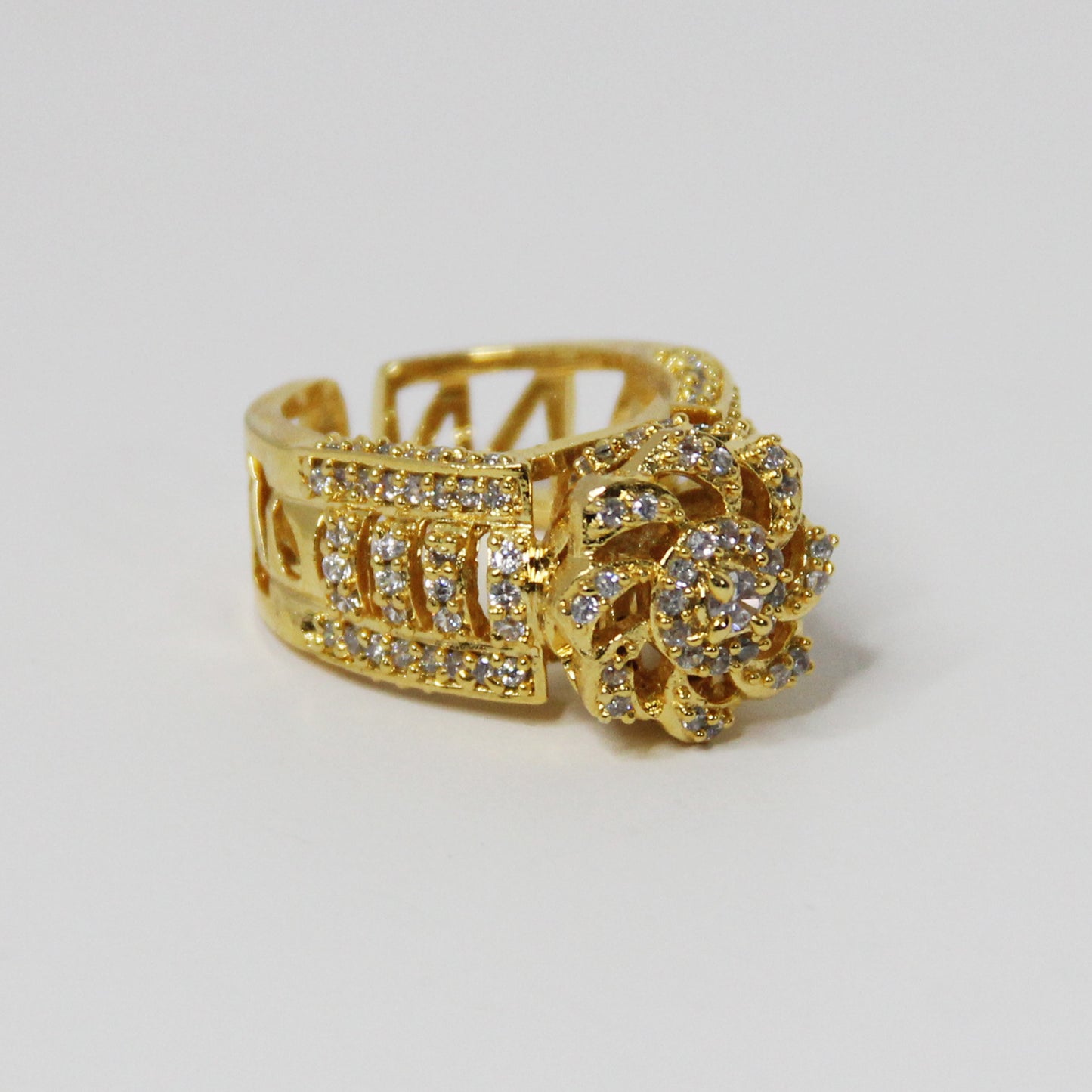 Golden Crest Ring